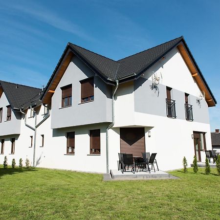 Apartamenty Parkowe Leknica Exterior photo